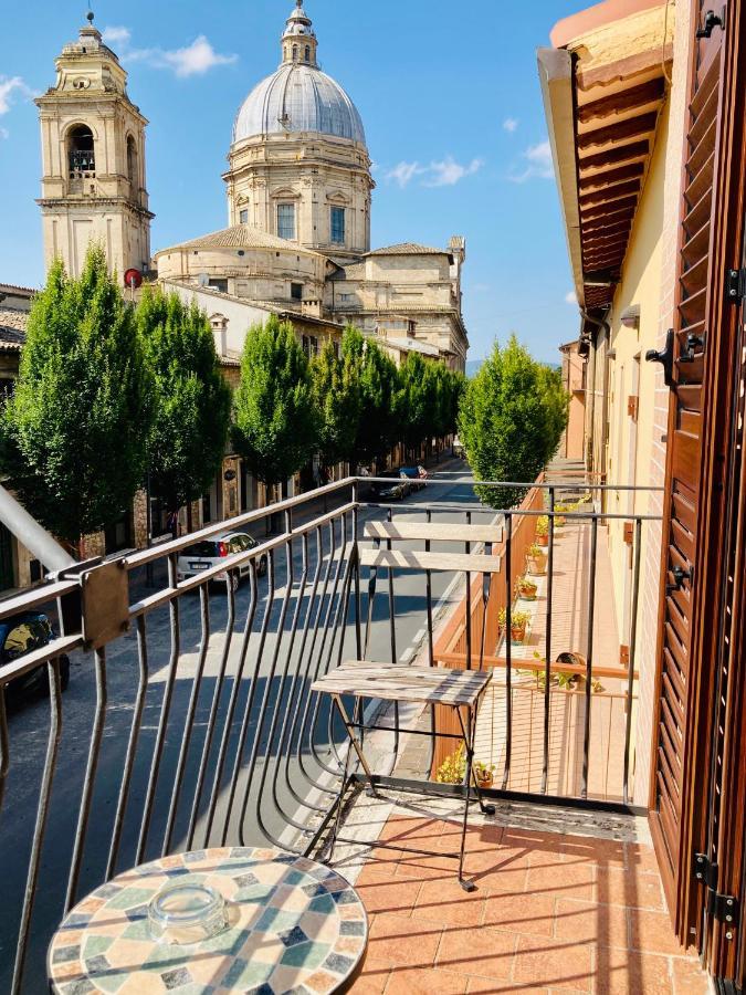 Camere La Basilica Ассизи Экстерьер фото